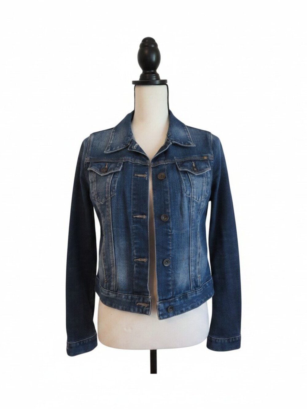 Lucky Brand Women’s Denim Jean Jacket Medium Blue Wash Trucker Classic – Sz. M